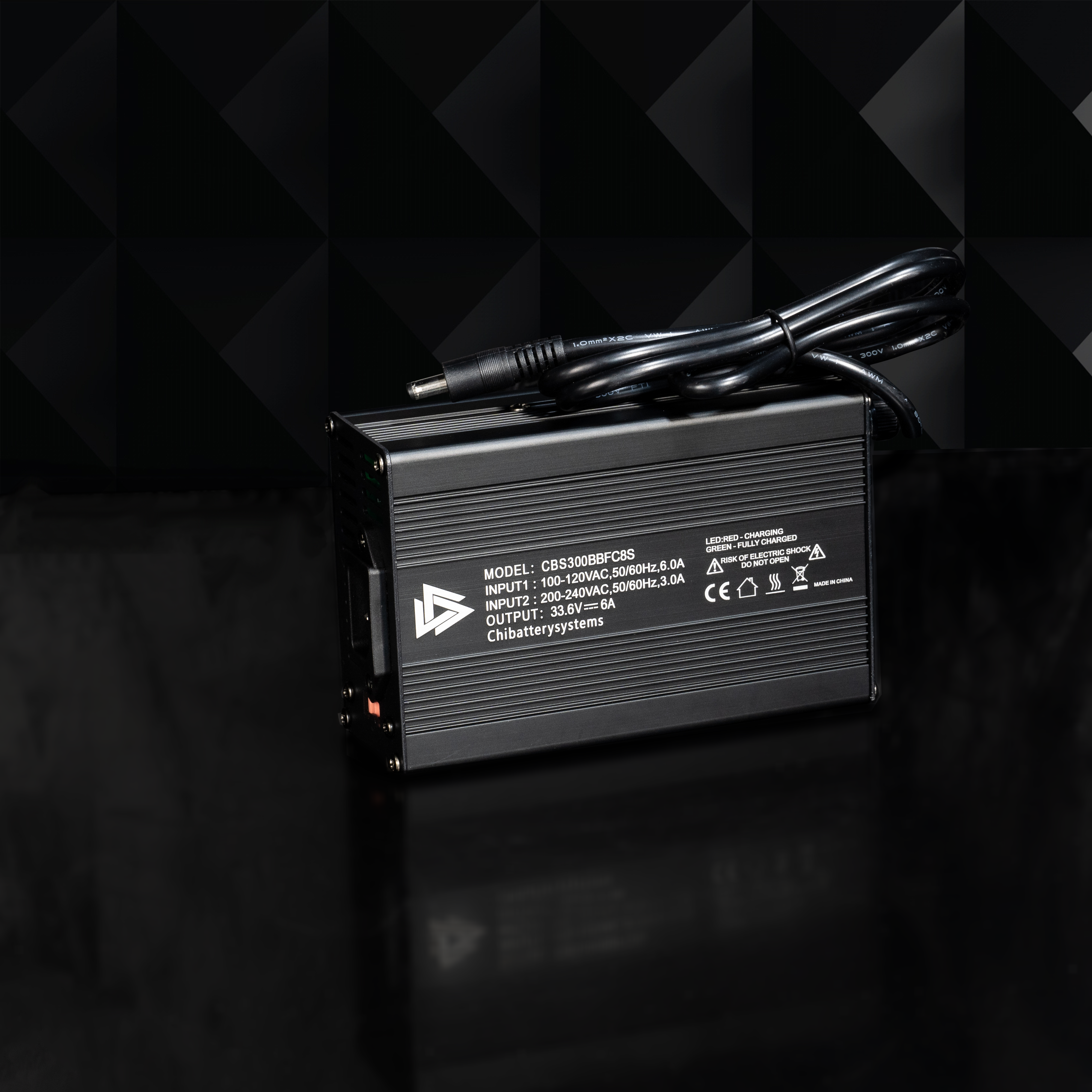 チャパ Chi 33.6V 6 Amp Charger – ChiBatterySystems